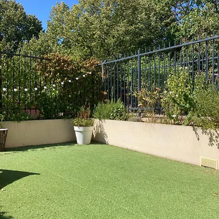 Loft 3 Pieces Sur Jardin - 15 Minutes De Paris Avec Parking *